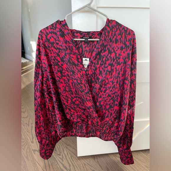 Express Tops - Women’s EXPRESS Blouse Size Large NEW WITH TAG